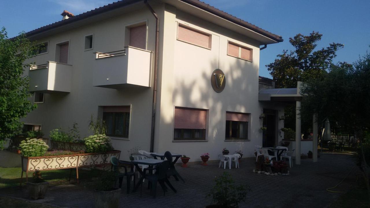 Hotel Le Vigne 康蒂利亚诺 外观 照片