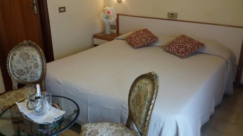 Hotel Le Vigne 康蒂利亚诺 外观 照片