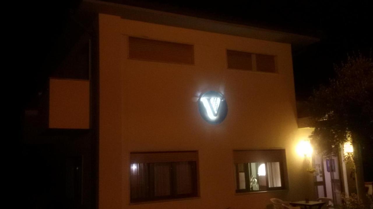 Hotel Le Vigne 康蒂利亚诺 外观 照片